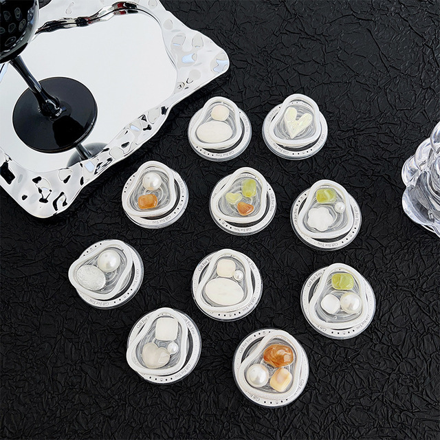 Wholesale New Ins Magnetic Mobile Phone Accessories Holder Magnetic Retractable Luxury Desktop Support Mobile Phone Grips Holder