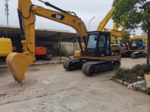 เครื่องขุดตีนตะขาบ313D รถตักดินขนาดเล็กใช้สำหรับส่วนประกอบปั๊มแกนเครื่องยนต์แมว - Product Image 6