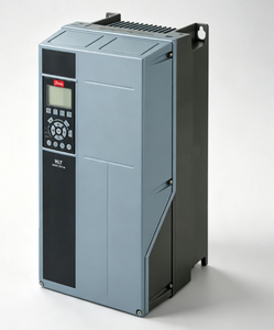 11KW 15 380-480 VAC IP55 Type 1 Classe RFI (C3), Sans option de découpe, Sans option de connexion au réseau, Sans option A, Sans option B, Non revêtu - Product Image 5