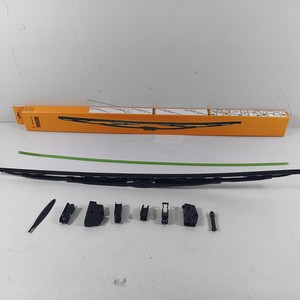 Heavy Duty Truck Wiper Blades 600-650-700mm Universal Wide <b>Hook</b> Frame Black Plastic Rattan General Purpose Type - Product Image 3