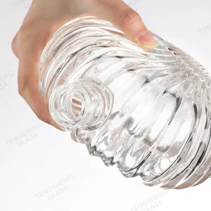 Creative high-quality crystal glass bottle packaging  700ml empty bottle  thickened split bottle  xo whiskey bottle