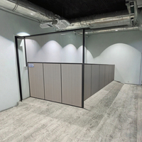Cloison mobile pour salle de banquet, cloison insonorisée amovible avec panneaux de porte, finitions personnalisées