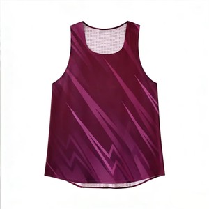 T-shirt de course unisexe haute performance, léger et personnalisable, vêtement de sport anti-transpiration pour la course sur route et le yoga - Product Image 2