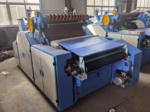 Machine à carder le coton absorbant pour textiles industriels, pour <span class=keywords><strong>la</strong></span> production <span class=keywords><strong>de</strong></span> fibres uniformes, <span class=keywords><strong>de</strong></span> mèches, <span class=keywords><strong>de</strong></span> toiles et <span class=keywords><strong>de</strong></span> rouleaux <span class=keywords><strong>de</strong></span> coton, et <span class=keywords><strong>de</strong></span> fils. - Product Image 5