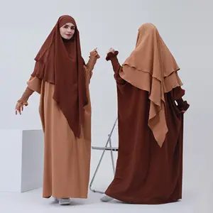 2023 grosir terbaru Loriya Fashion Abaya sederhana Set Muslim wanita gaun doa Jilbab Jilbab Khimar Niqab dengan 2 lapisan Jilbab gaun