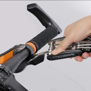 AJOTEQPT Multifonctionnel Combiné à Un Mot Croix Clé À Douille Hexagonale 16 En 1 Outil <span class=keywords><strong>De</strong></span> Réparation <span class=keywords><strong>De</strong></span> <span class=keywords><strong>Vélo</strong></span> - Product Image 6