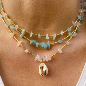 Collier en gros de pierres naturelles et de perles, bijoux avec pendentif coquillage cauris pour boutiques et promotions de la Fête des Mères - Product Image 1