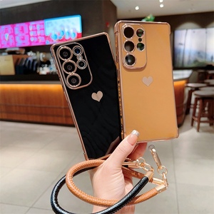 TPU souple de placage de fille de luxe <span class=keywords><strong>avec</strong></span> étui arrière de lanière pour <span class=keywords><strong>Samsung</strong></span> Galaxy S25 S24 S23 S22 <span class=keywords><strong>S21</strong></span> Ultra + S20 FE couverture de motif d'amour - Product Image 3