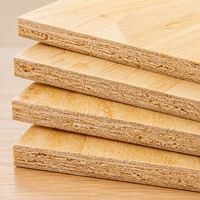 Panneau OSB/3 de haute qualité 4x8 pieds, colle E1, résistant à l'humidité, design moderne, garantie 2 ans, pour maison préfabriquée et conteneur