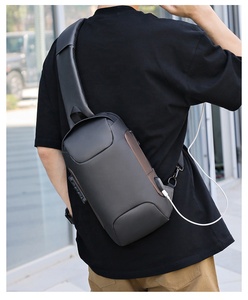Nueva Bolsa de Pecho Impermeable Antirrobo con Puerto de Carga USB, Riñonera Multifuncional de Viaje, Bolsa Cruzada para Hombre - Product Image 6