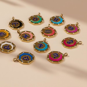 Ciondoli in Acciaio Inossidabile P363T con <span class=keywords><strong>Segni</strong></span> Zodiacali Ottagonali, Placcati Oro 18K PVD, con Zirconi Intarsiati e Smalto, per Creazione di Gioielli Fai-da-Te - Product Image 3