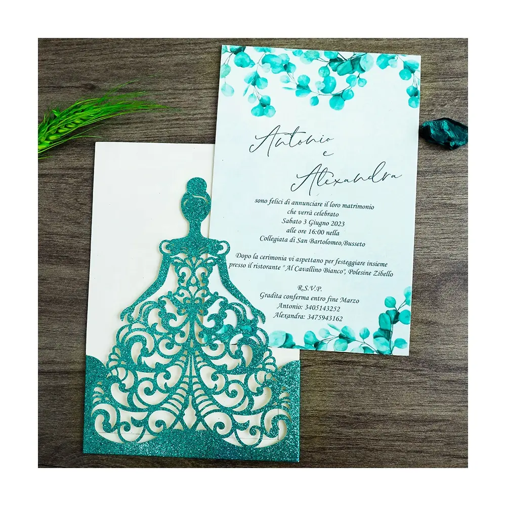 Carte d'invitation de mariage découpée au Laser, en papier à paillettes vertes, sculpture de princesse Quinceanera, vente en gros