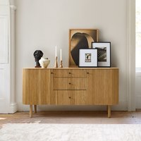 Buffet design moderne de luxe en bois cannelé pour chambres parentales, hôtels de luxe et villas, pièce de salle à manger