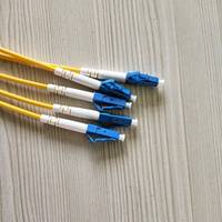 Kabel Serat Optik Single Core Single Mode FC-LC-3.0MM Jumper dengan Konektor Cepat Jaket LSZH Panjang Dapat Disesuaikan