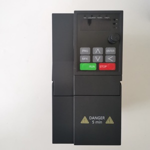 Variador de Frecuencia Wistech Serie HE200 de 7.5KW 10HP, 220V Monofásico, 380V, Certificado CE, Control V/F, 12 Meses de Garantía - Product Image 3
