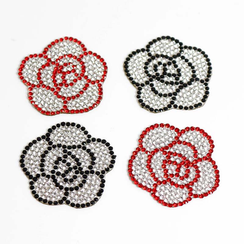 Mode Strass Rose Blume Cartoon Muster Hot-Fix Strass Patch Aufkleber Bekleidung Applique Motiv Hot Melt Strass