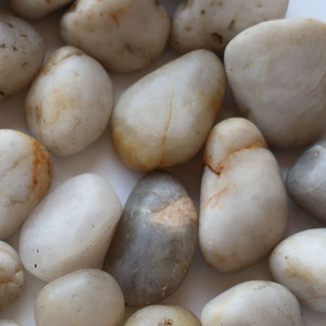 Batu Kerikil Halus Poles Harga Terjangkau, Batu Kerikil Alami Dekoratif untuk Taman, Jalan Setapak, Pinggiran Kolam & Proyek DIY - Product Image 1