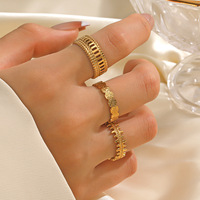 Bijoux tendance pour 2024 accessoires de déclaration femmes bijoux en acier inoxydable tressé et perlé plaqué or bague empilable
