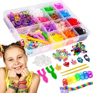 Hochwertige Großhandels bänder Kinder Lernspiel zeug Diy Basteln Armbänder Geschenke Nachfüllungen Kit Set Regenbogen Gummibänder