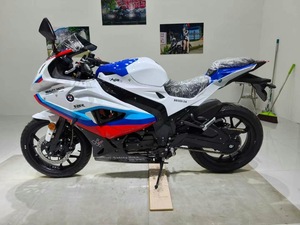 <span class=keywords><strong>Moto</strong></span> d'occasion Double-R avec moteur de <span class=keywords><strong>200</strong></span> cm³, puissante et dynamique. - Product Image 5