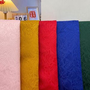 中国工厂批发: 花卉设计，暗红色蝴蝶图案涤纶面料连衣裙，柔软轻便，准备出售 - Product Image 2