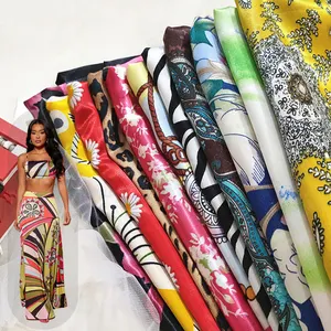 de poliéster Satén de seda telas de impresión Africana muestra gratis Impresión digital tela de satén elástico para el vestido