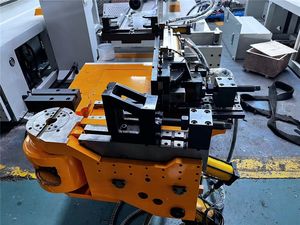 5 अक्ष स्वचालित सीएनसी पाइप झुकने मशीन WG-38 मॉडल स्टेनलेस स्टील और एल्यूमीनियम प्रसंस्करण के लिए - Product Image 5