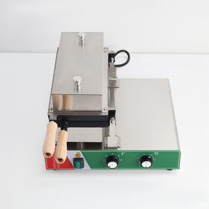 Machine à gaufres à crème glacée professionnelle antiadhésive en forme de Hello Kitty de Delbosen, fer à gaufres antiadhésif pour les snacks, pour les boutiques de desserts - Product Image 2