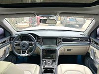 SUV d'occasion Zotye Damai X7 2018 2.0T 8AT LHD 190HP 250Nm avec intérieur soigné, sièges en cuir, toit panoramique – Véhicule d'occasion fiable pour l'exportation