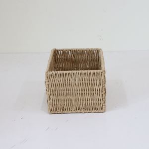 ตะกร้าสานกระดาษสี่เหลี่ยมน้ำหนักเบาเป็นมิตรต่อสิ่งแวดล้อมพร้อมวัสดุธรรมชาติขนาดสั่งทำได้ - Product Image 3