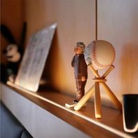 Mini cadre et support en bois massif Art Déco pour balle de baseball/softball, idéal pour l'affichage et la décoration d'anniversaire à la maison