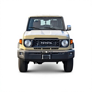 โตโยต้า แลนด์ ครุยเซอร์ 79 ดับเบิ้ลแค็บ 4.2 ลิตร ดีเซล V6 เกียร์ธรรมดา SUV พวงมาลัยซ้าย ภายในสีเข้ม เบาะผ้า - Product Image 1
