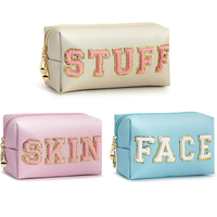 Pochette de maquillage personnalisée matelassée de luxe, mignonne et de qualité supérieure, pour les voyages, trousse de toilette en cuir, sac cosmétique à fermeture éclair, sac cadeau promotionnel