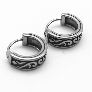 yunnique Huggie Earrings Titanium Steel 316 Stainless Steel For Men And Women Geometric Design Easy To <b>Fasten</b> Jewelry - Product Image 5