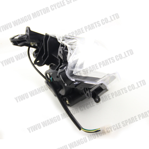 Faro Anteriore per Moto <span class=keywords><strong>Bajaj</strong></span> 135 <span class=keywords><strong>Pulsar</strong></span>, Fanale per Motocicletta <span class=keywords><strong>Bajaj</strong></span> <span class=keywords><strong>Pulsar</strong></span> - Product Image 4