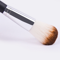 Pinceau de maquillage angulaire pour le visage, poils synthétiques, manche en bois noir, marque privée Dongmei Wholesale