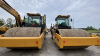 Compacteur vibrant de sol à tambour simple ou double de 26 tonnes, puissant et robuste, pour projets d'infrastructure