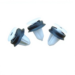 Clip de fixation en plastique pour panneau de garniture de porte Land Rover Ford, 15.2x14mm, pour remplacement et réparation - Product Image 5