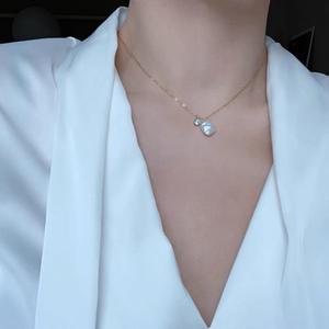 Collier en perles baroques naturelles, design de niche de luxe léger, simple et élégant, chaîne de clavicule, style tendance, cadeau d'anniversaire parfait - Product Image 3