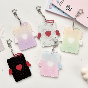 Porte-cartes en acrylique Premium 3 pouces bicolore Ailes d'ange, Étui <span class=keywords><strong>rigide</strong></span> pour cartes photo et badges d'identification, et Protecteur de cartes de haute qualité - Product Image 5