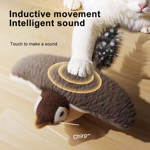Juguete de gato con forma de pájaro de peluche realista con chirrido y tweet desmontable <span class=keywords><strong>Catnip</strong></span> Touch activado reemplazo interactivo juguete de movimiento para mascotas - Product Image 4
