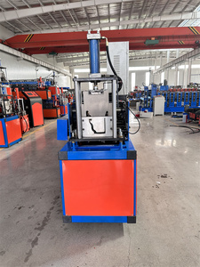 Ligne de formage à rouleaux entièrement automatique pour gouttières en fonte, tuyaux d'évacuation d'eau et becs de pluie, et machines de fabrication de tuiles en argile - Product Image 5
