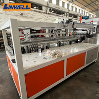 Machine de fabrication de panneaux alvéolaires en aluminium et équipement de production de panneaux sandwich pour sols et murs - Origine Guangdong