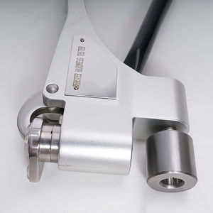 เครื่องทดสอบความแข็งแบบพกพา ASIA TRINITY W-20 สำหรับโลหะอ่อน เครื่องทดสอบความแข็งแบบดิจิตอลสำหรับอะลูมิเนียม วิธีวัดแบบเว็บสเตอร์ - Product Image 2