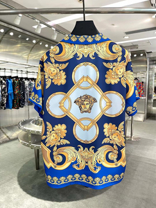 <span class=keywords><strong>Pigiama</strong></span> da <span class=keywords><strong>Uomo</strong></span> in Seta di Lusso Leggero Blu con Coda di Rondine Maniche Corte e <span class=keywords><strong>Pantaloncini</strong></span> Abbigliamento da Notte Maschile - Product Image 5