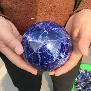 أحجار كريمة طبيعية بسعر الجملة كرات الأزرق سوداليتي الكرة للزينة