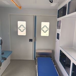 <span class=keywords><strong>Prix</strong></span> approuvé par la CCC Mobile Medical Bus spécial hôpital transporteur <span class=keywords><strong>ambulance</strong></span> voiture - Product Image 3