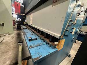 Machine à cisaillement à bras oscillant hydraulique QC12Yx4000 d'<span class=keywords><strong>occasion</strong></span> Largeur maximale de cisaillement 4000 mm - Product Image 4