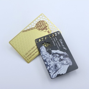 Vàng đen kim loại thẻ tín dụng phun cát <span class=keywords><strong>EMV</strong></span> <span class=keywords><strong>chip</strong></span> 4422 4428 Laser khắc Kim Loại trống kinh doanh Thẻ Vàng - Product Image 3