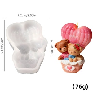 Molde de Silicona 3D Creativo de San Valentín con Forma de Corazón, Globo Aerostático y Oso Cupido para Velas, Jabones y Aromaterapia - Product Image 6